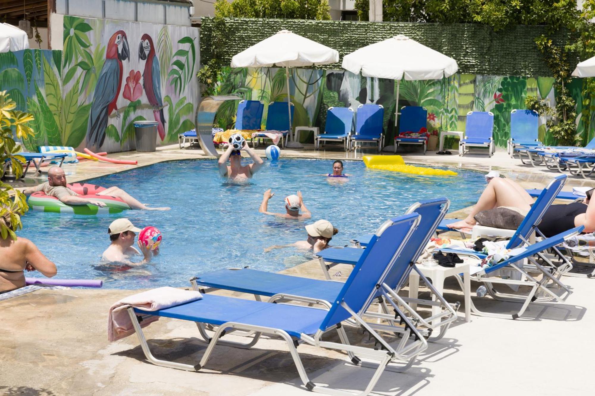 Paphos Alecos Hotel Apartments מראה חיצוני תמונה